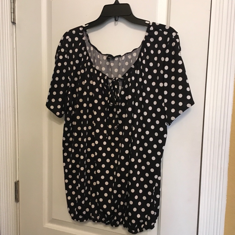 Women's Black Polka Dot Tie-Neck Short Sleeve Top 18